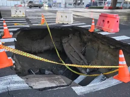New Sinkhole Disrupts Busan Subway Project, Raising Safety Concerns