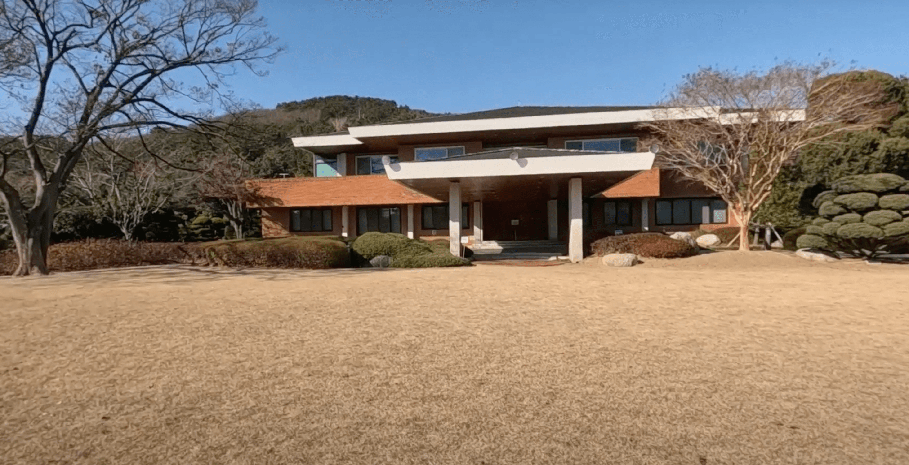 Discovering the Film Location of 'Reborn Rich': The Former Busan Mayor's residence in South Korea